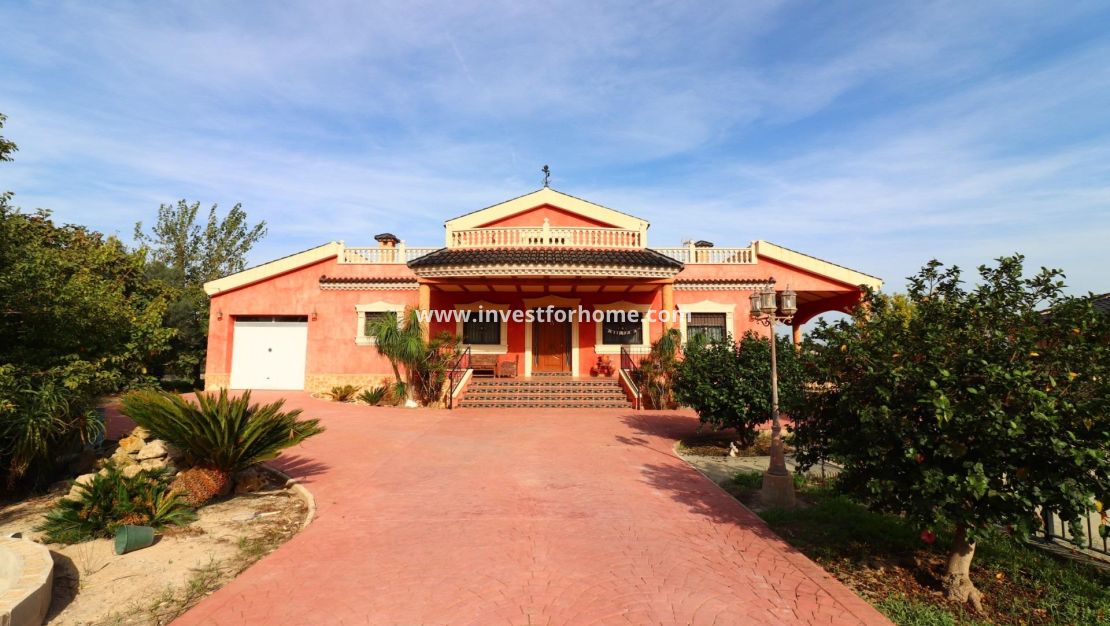 Sale - Villa - Orihuela Costa - La Campaneta