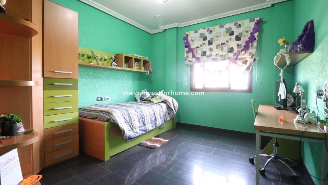 Sale - Villa - Orihuela Costa - La Campaneta