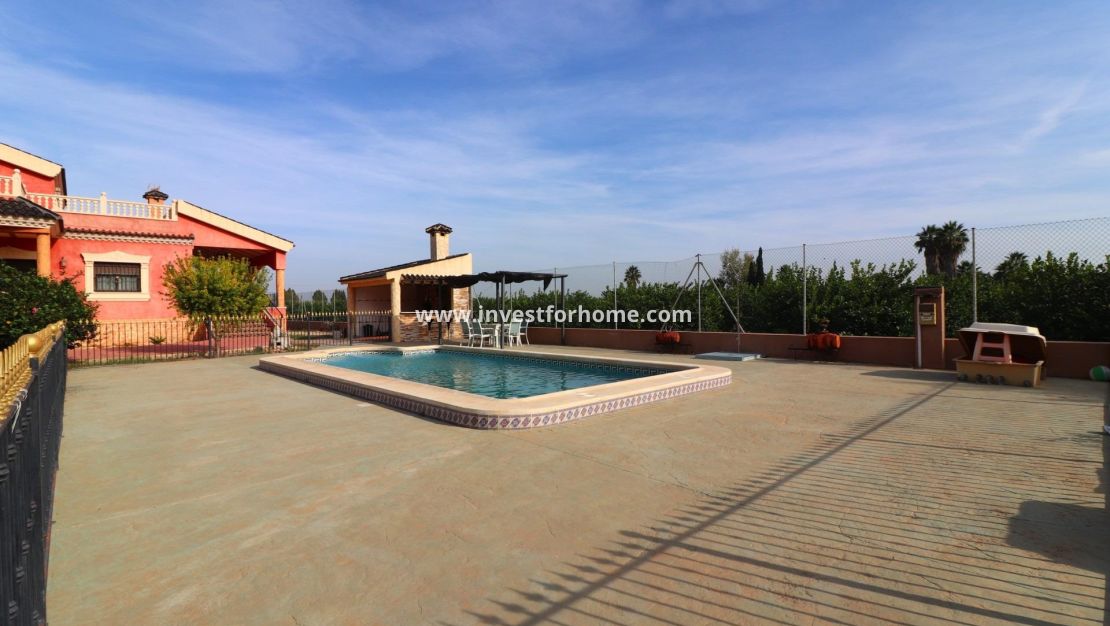 Sale - Villa - Orihuela Costa - La Campaneta