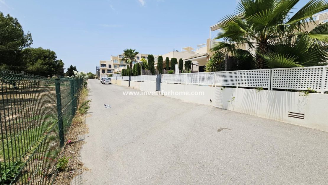 Sale - Villa - Orihuela Costa - La Regia