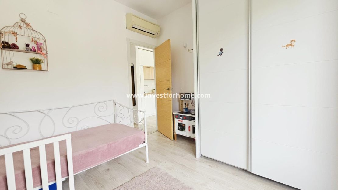 Sale - Villa - Orihuela Costa - La Regia