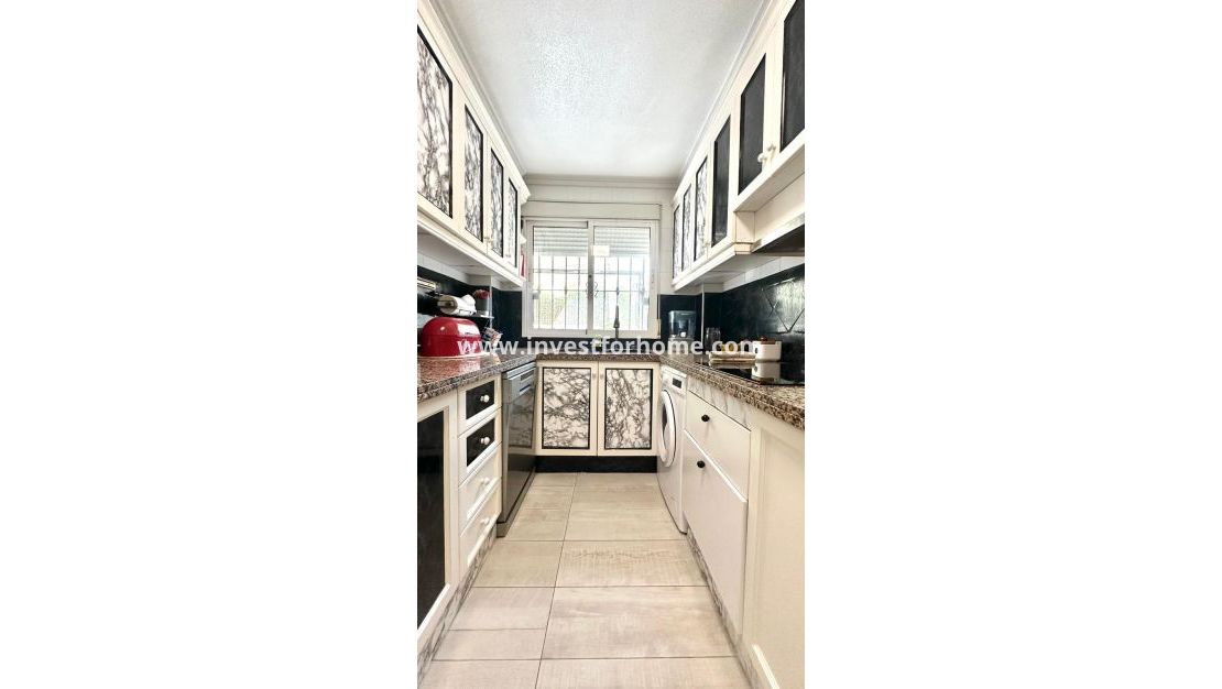 Sale - Villa - Orihuela Costa - La Regia