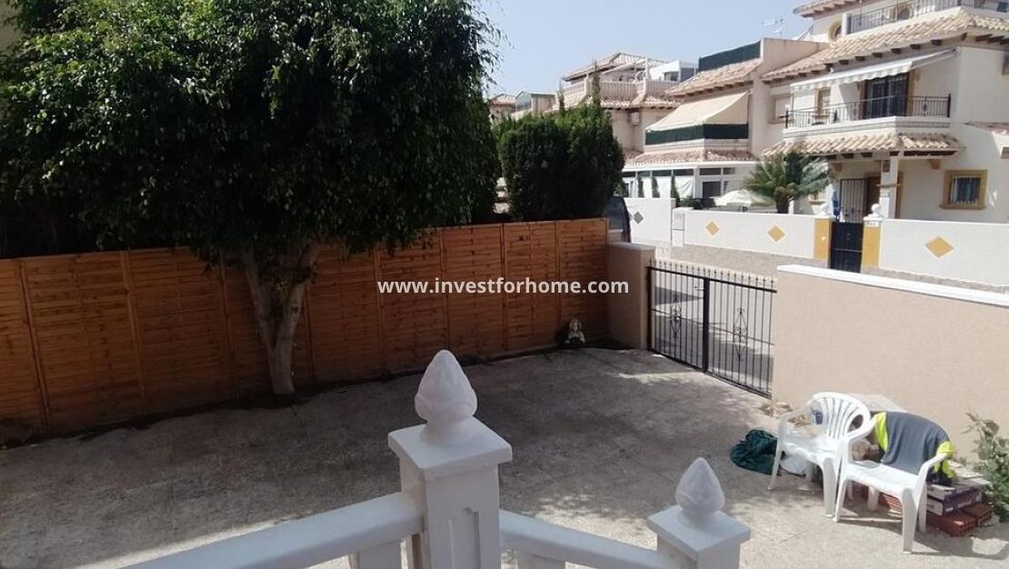 Sale - Villa - Orihuela Costa - La Zenia