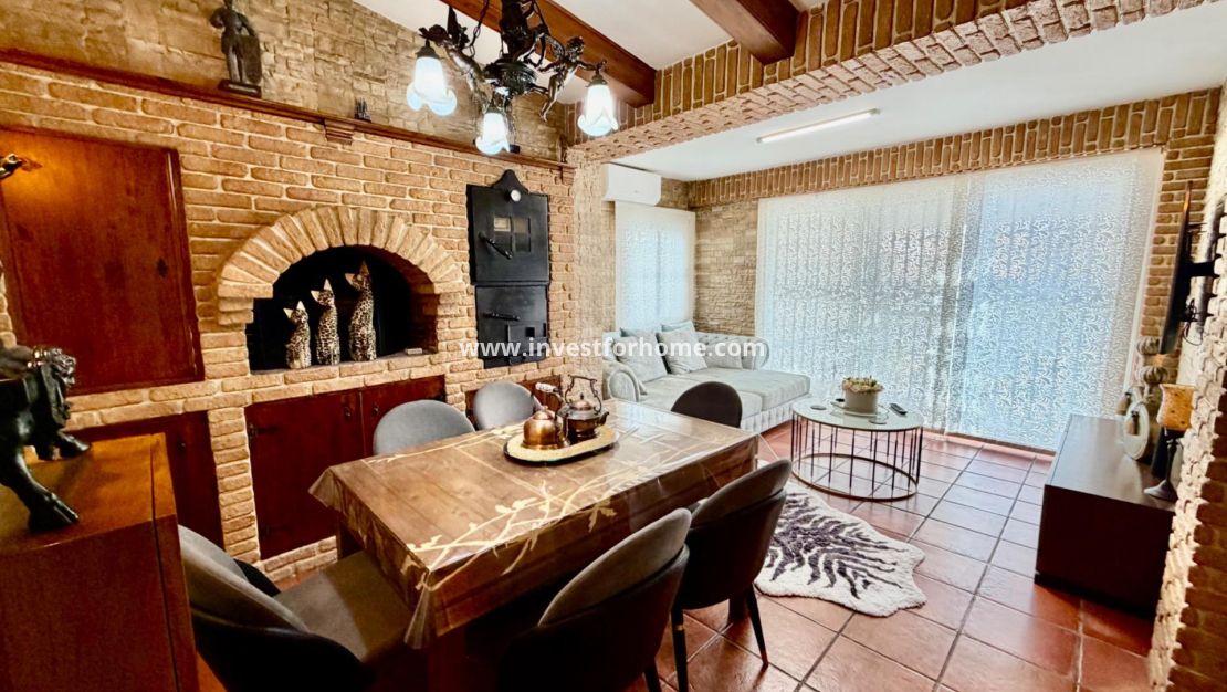 Sale - Villa - Orihuela Costa - La Zenia