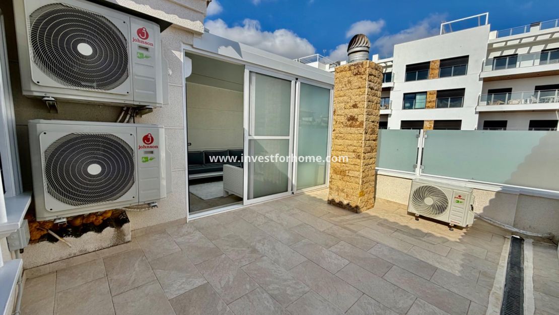 Sale - Villa - Orihuela Costa - La Zenia