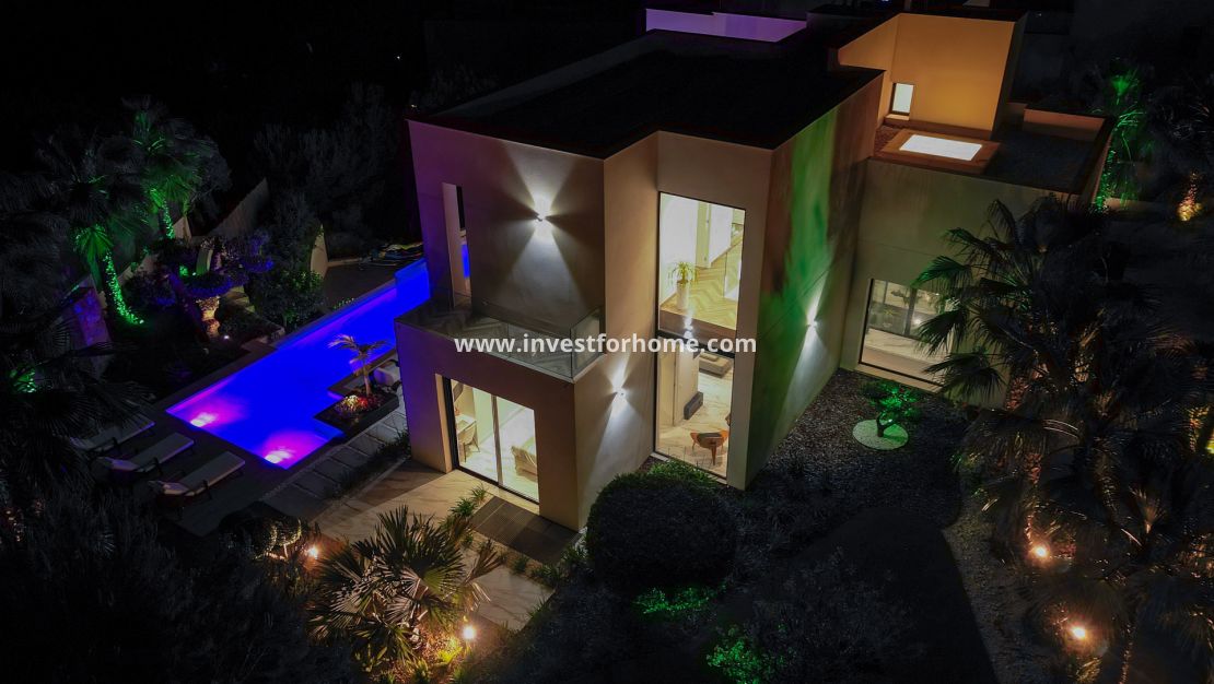 Sale - Villa - Orihuela Costa - Las colinas golf