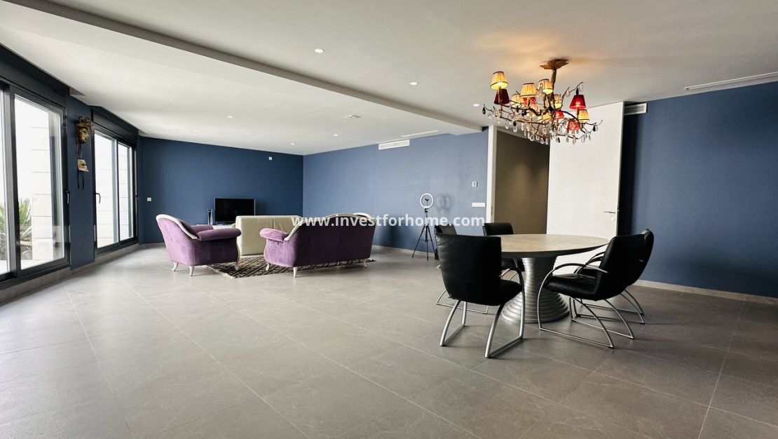 Sale - Villa - Orihuela Costa - Las Colinas Golf