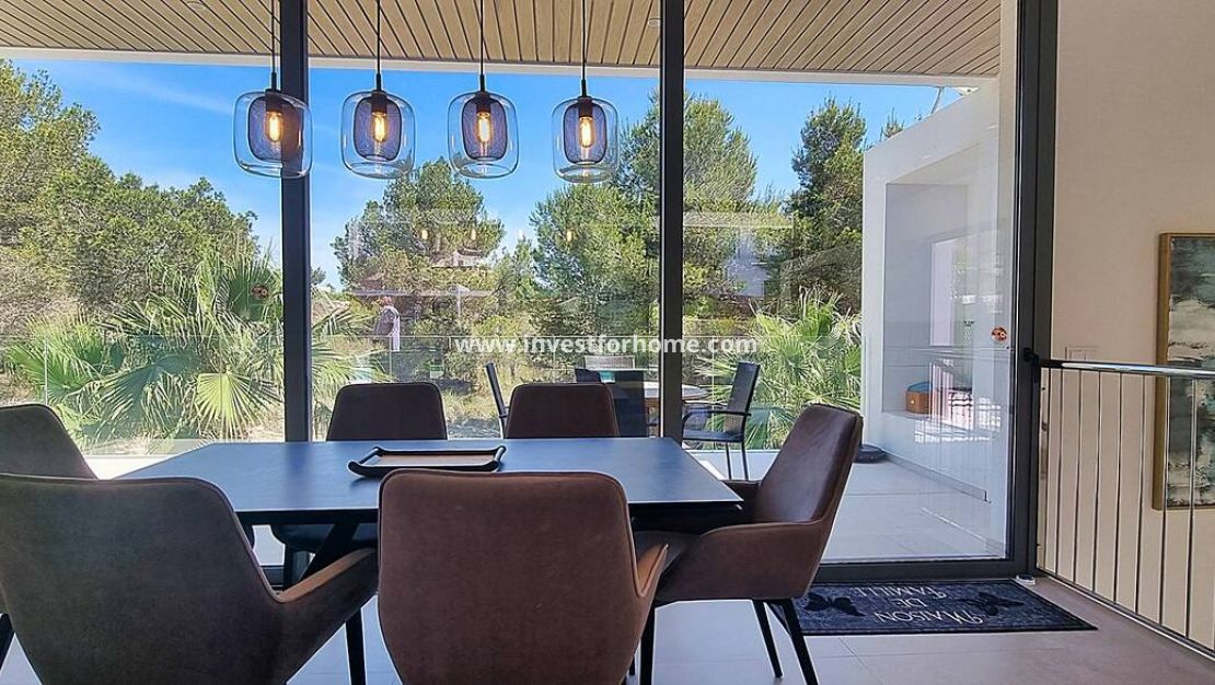 Sale - Villa - Orihuela Costa - Las Colinas Golf