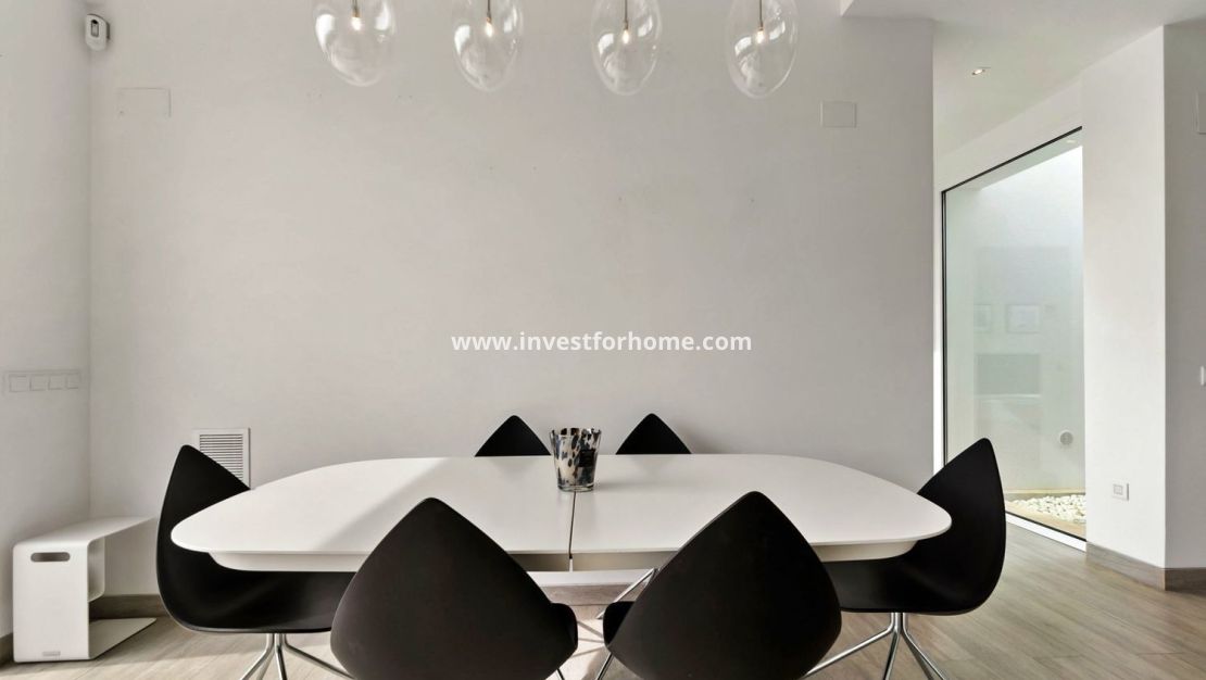 Sale - Villa - Orihuela Costa - Las Colinas Golf