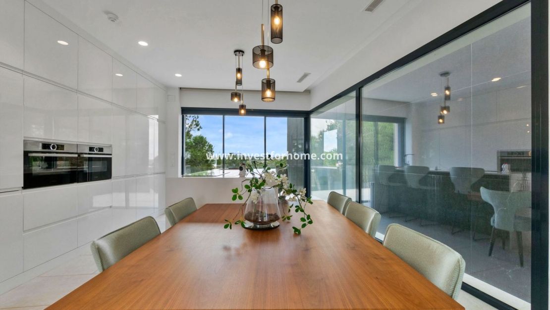 Sale - Villa - Orihuela Costa - Las Colinas Golf