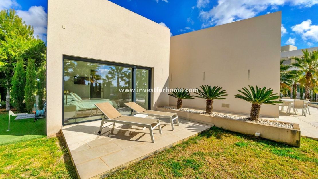 Sale - Villa - Orihuela Costa - Las Colinas Golf