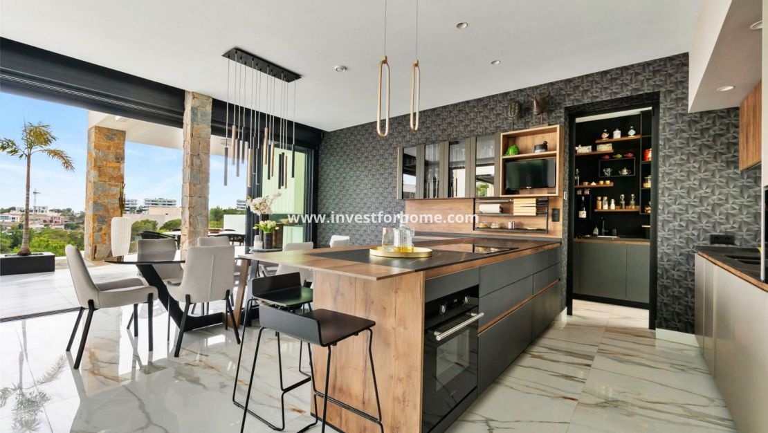 Sale - Villa - Orihuela Costa - Las Colinas Golf