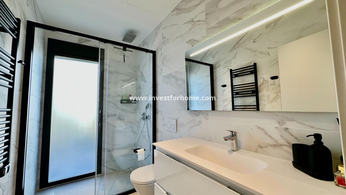 Sale - Villa - Orihuela Costa - Las Colinas Golf