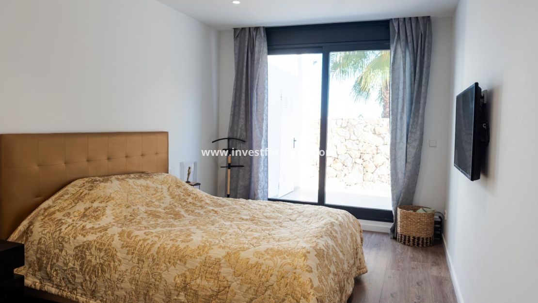 Sale - Villa - Orihuela Costa - Las Colinas Golf