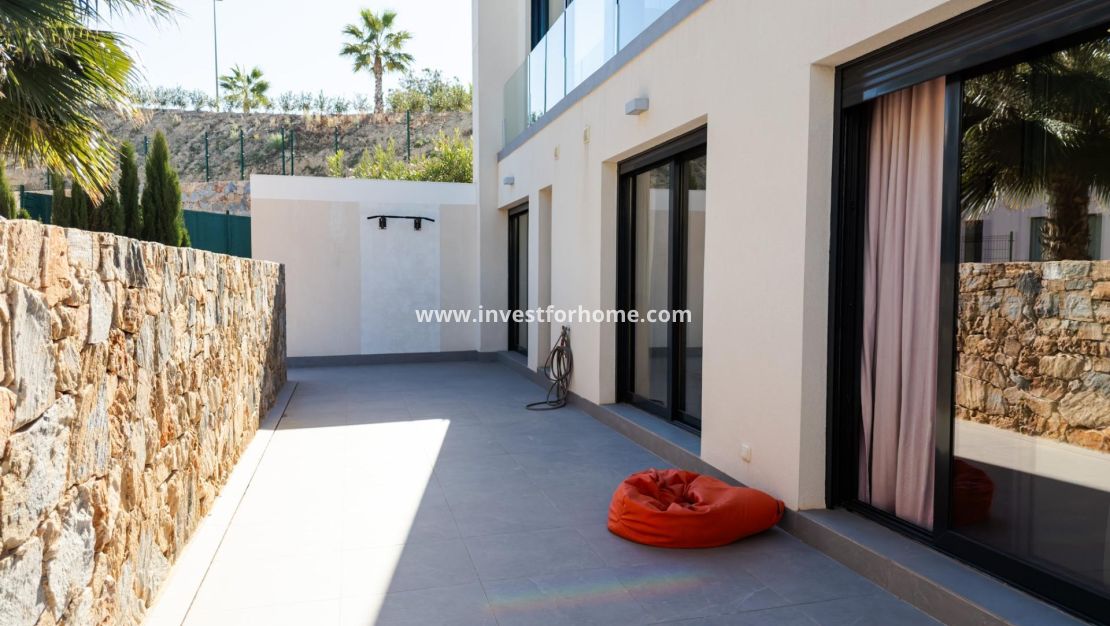 Sale - Villa - Orihuela Costa - Las Colinas Golf