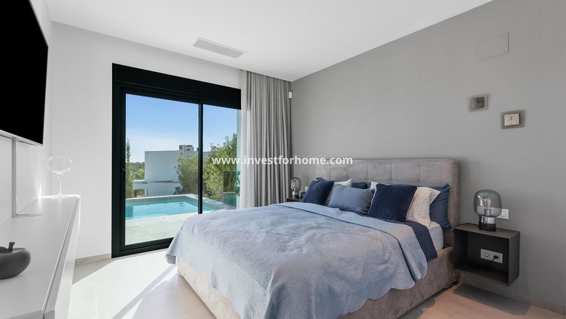 Sale - Villa - Orihuela Costa - Las Colinas Golf