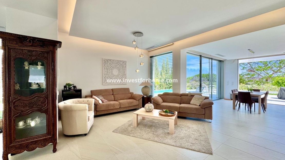 Sale - Villa - Orihuela Costa - Las Colinas Golf