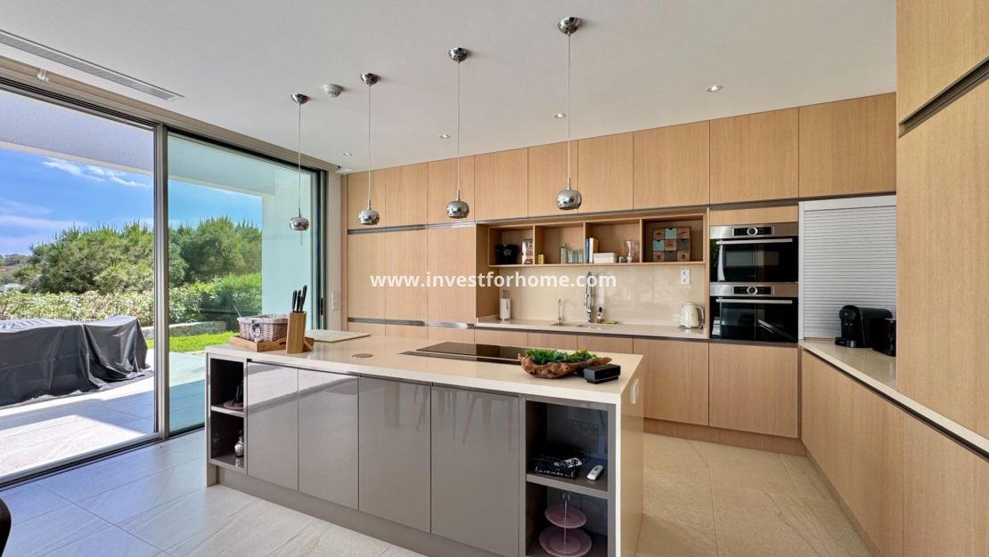 Sale - Villa - Orihuela Costa - Las Colinas Golf