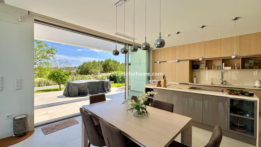 Sale - Villa - Orihuela Costa - Las Colinas Golf