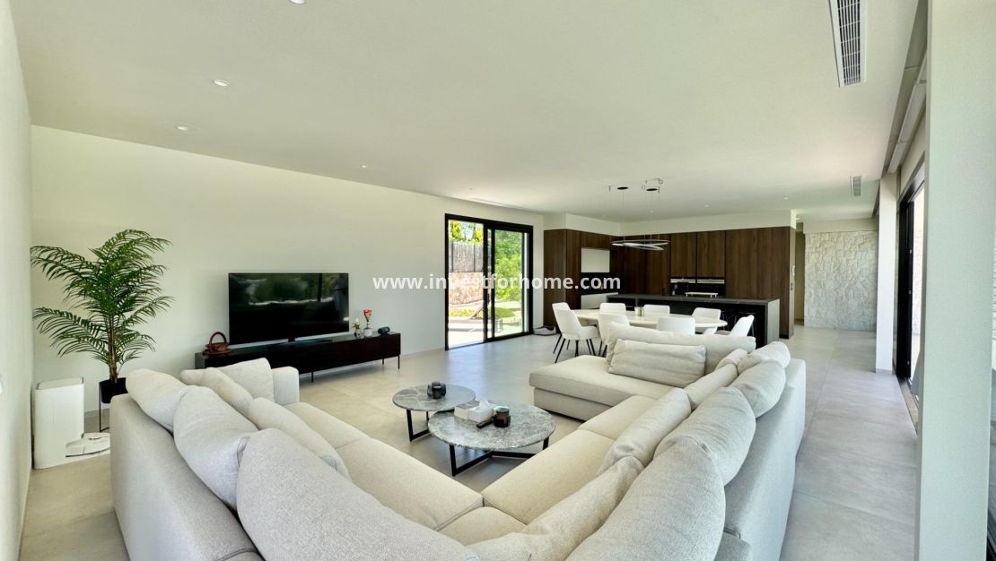Sale - Villa - Orihuela Costa - Las Colinas Golf