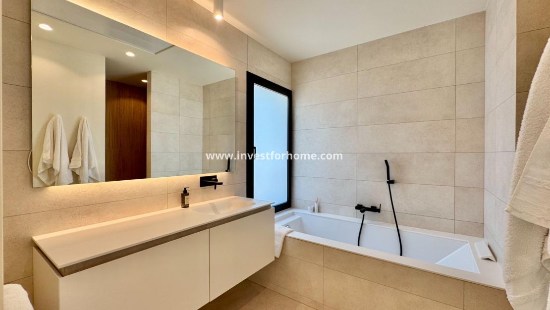 Sale - Villa - Orihuela Costa - Las Colinas Golf