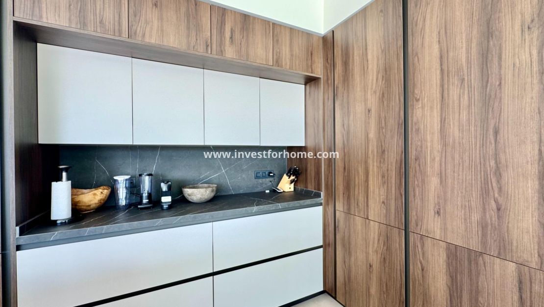 Sale - Villa - Orihuela Costa - Las Colinas Golf