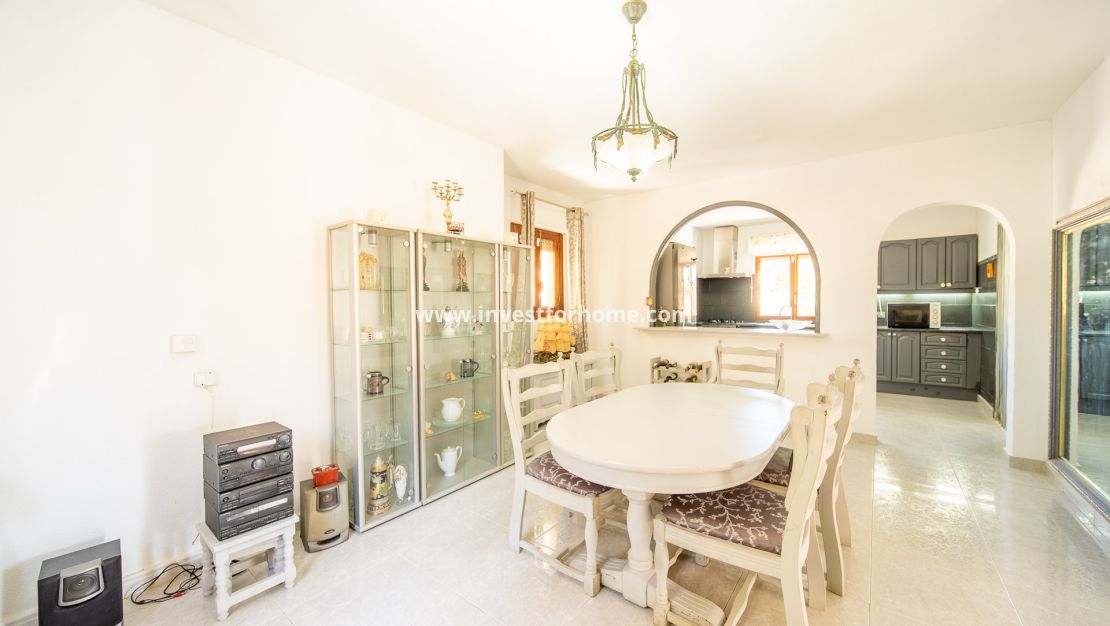 Sale - Villa - Orihuela Costa - Las Filipinas