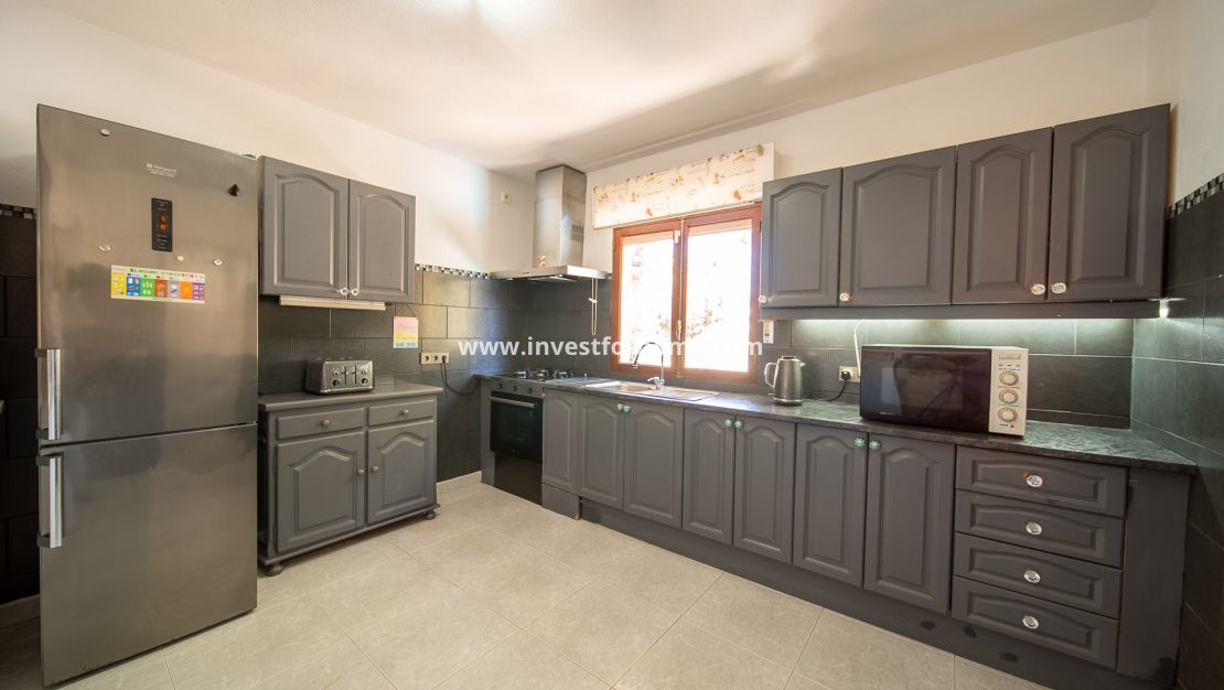 Sale - Villa - Orihuela Costa - Las Filipinas