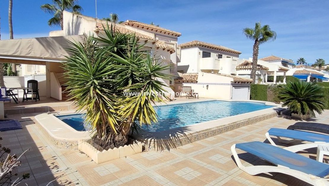 Sale - Villa - Orihuela Costa - Las Ramblas Golf