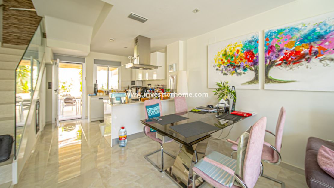Sale - Villa - Orihuela Costa - Lomas De Cabo Roig