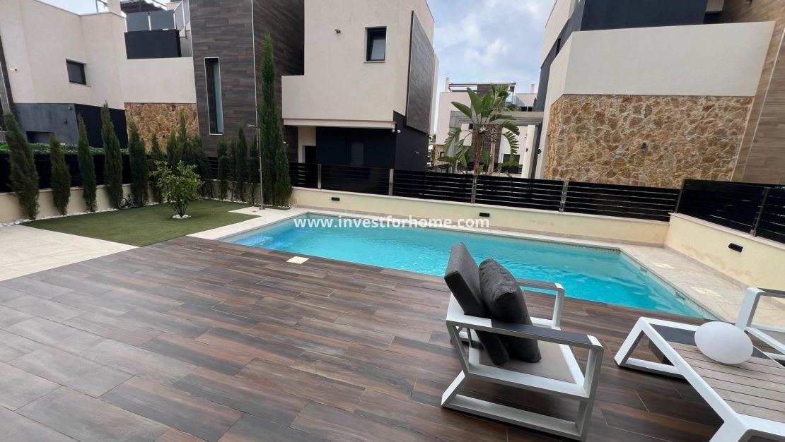 Sale - Villa - Orihuela Costa - Lomas De Cabo Roig