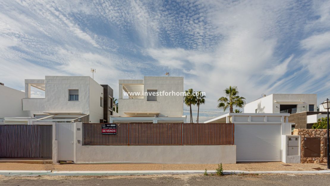 Sale - Villa - Orihuela Costa - Lomas De Cabo Roig