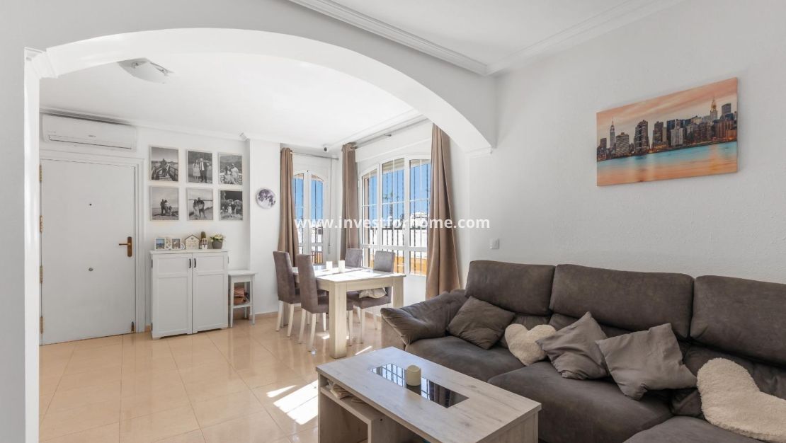 Sale - Villa - Orihuela Costa - Lomas de Cabo Roig