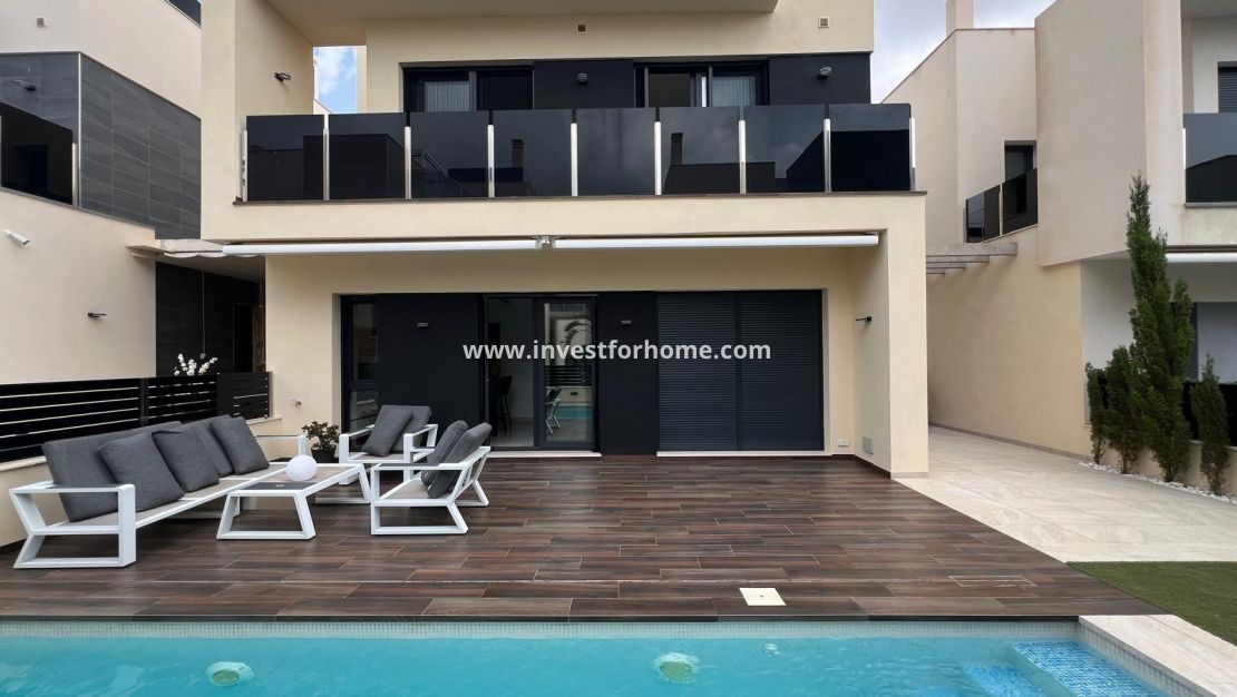 Sale - Villa - Orihuela Costa - Lomas De Cabo Roig