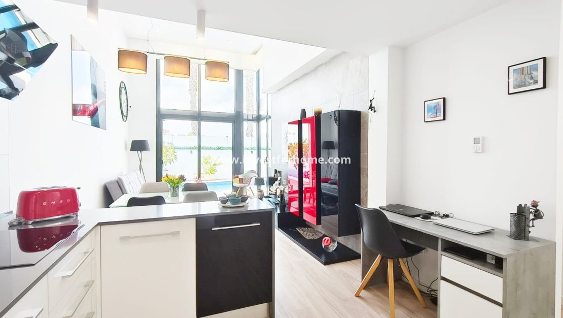 Sale - Villa - Orihuela Costa - Lomas De Cabo Roig