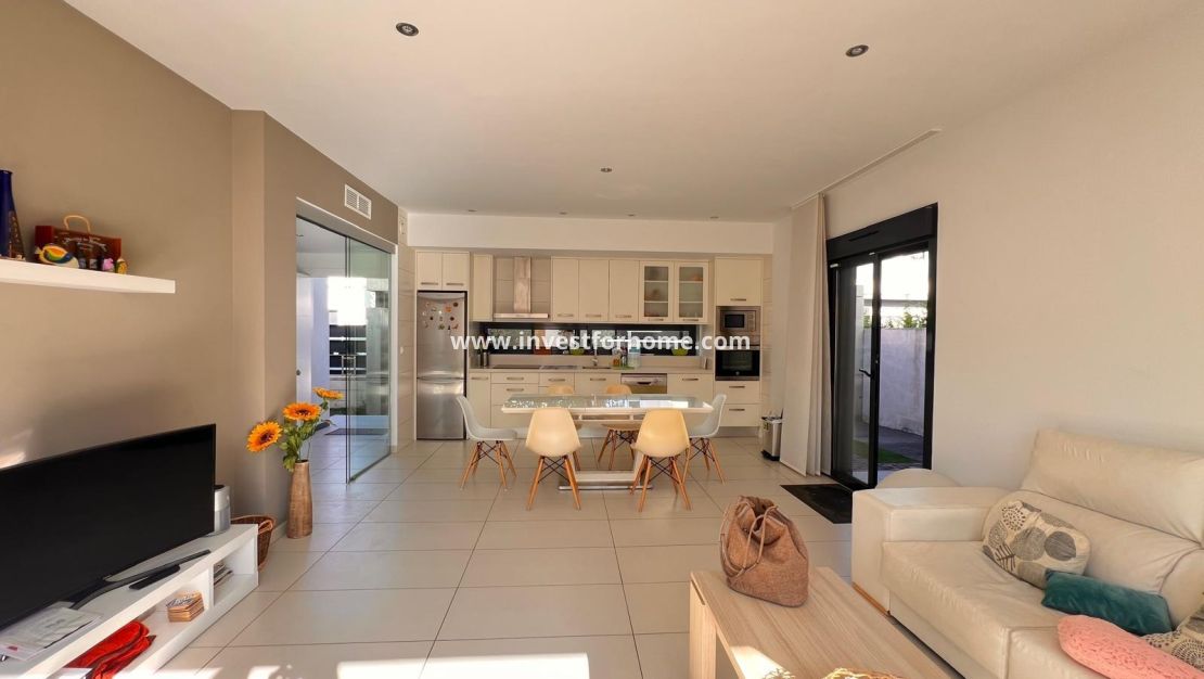 Sale - Villa - Orihuela Costa - Lomas De Cabo Roig