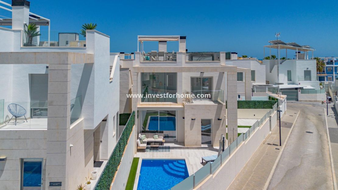 Sale - Villa - Orihuela Costa - Lomas De Cabo Roig