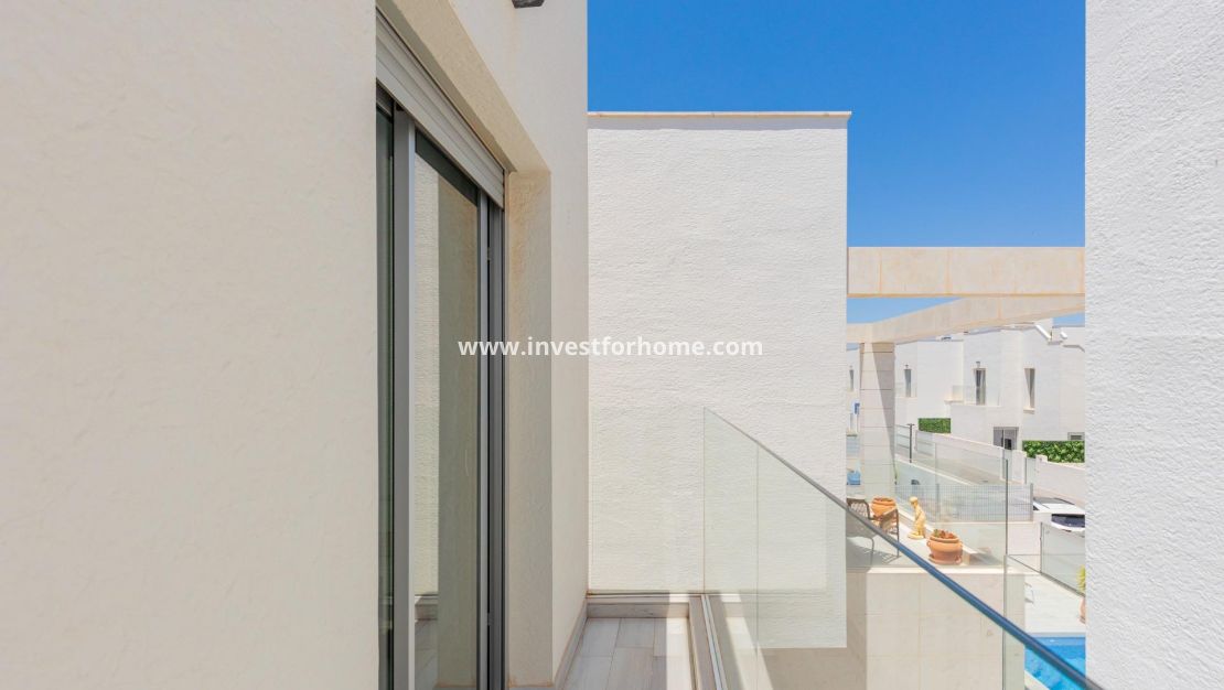 Sale - Villa - Orihuela Costa - Lomas De Cabo Roig