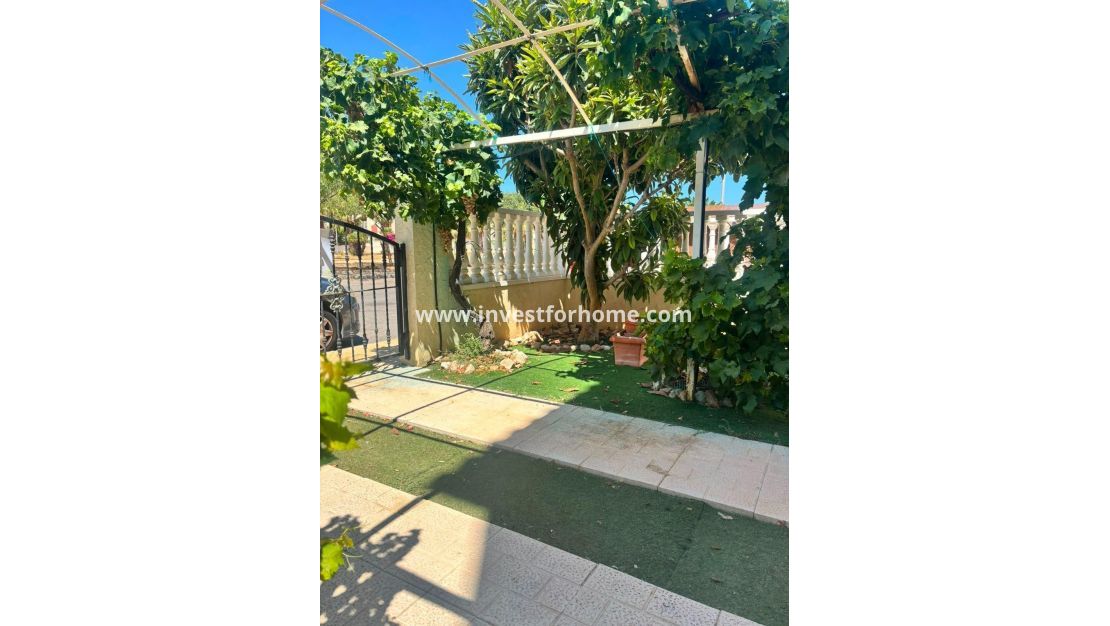 Sale - Villa - Orihuela Costa - Lomas De Cabo Roig