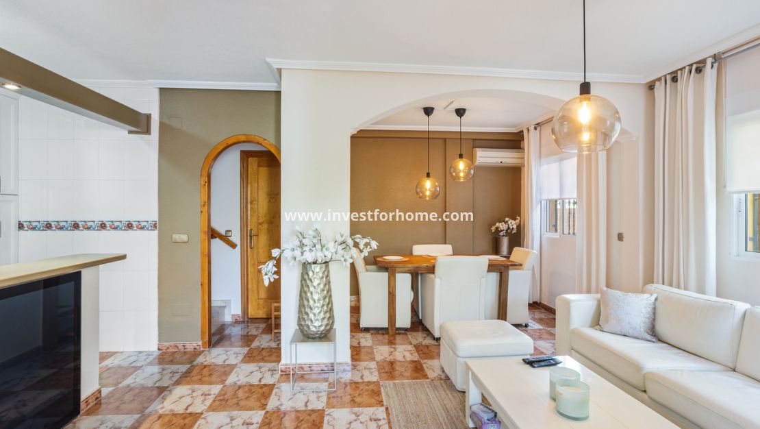 Sale - Villa - Orihuela Costa - Lomas de Caboroig