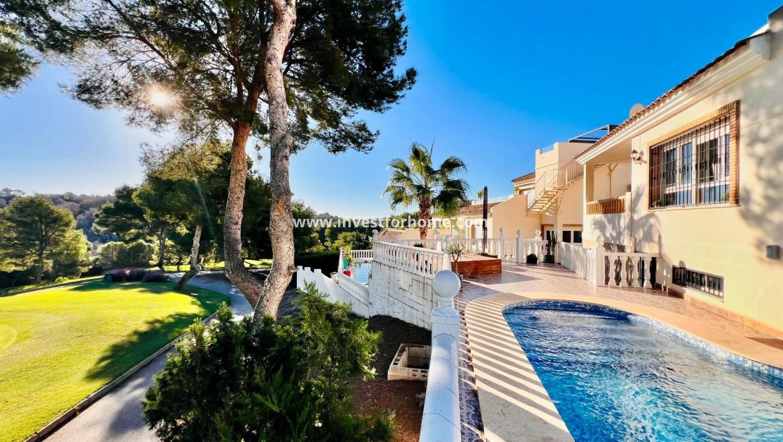 Sale - Villa - Orihuela Costa - Lomas De Campoamor Golf
