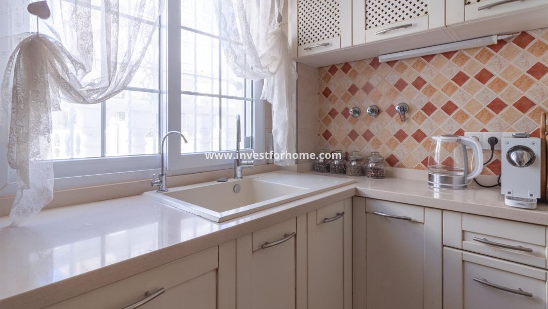 Sale - Villa - Orihuela Costa - Los Almendros-la Florida