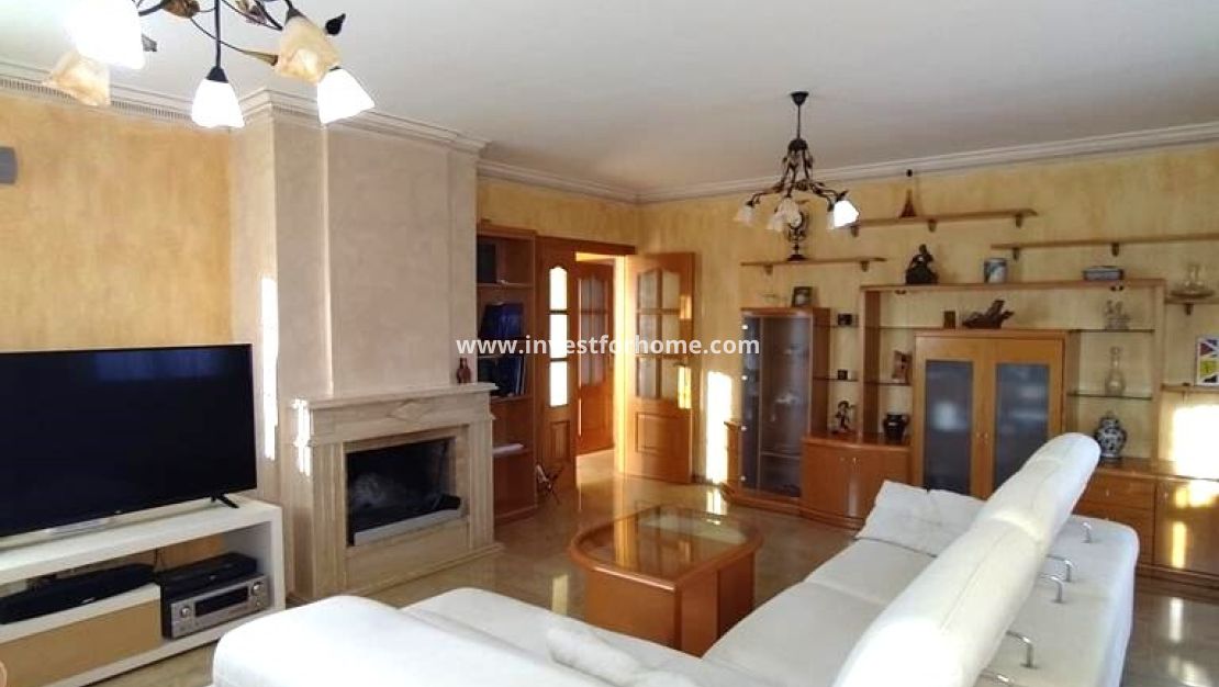 Sale - Villa - Orihuela Costa - LOS DESEMPARADOS