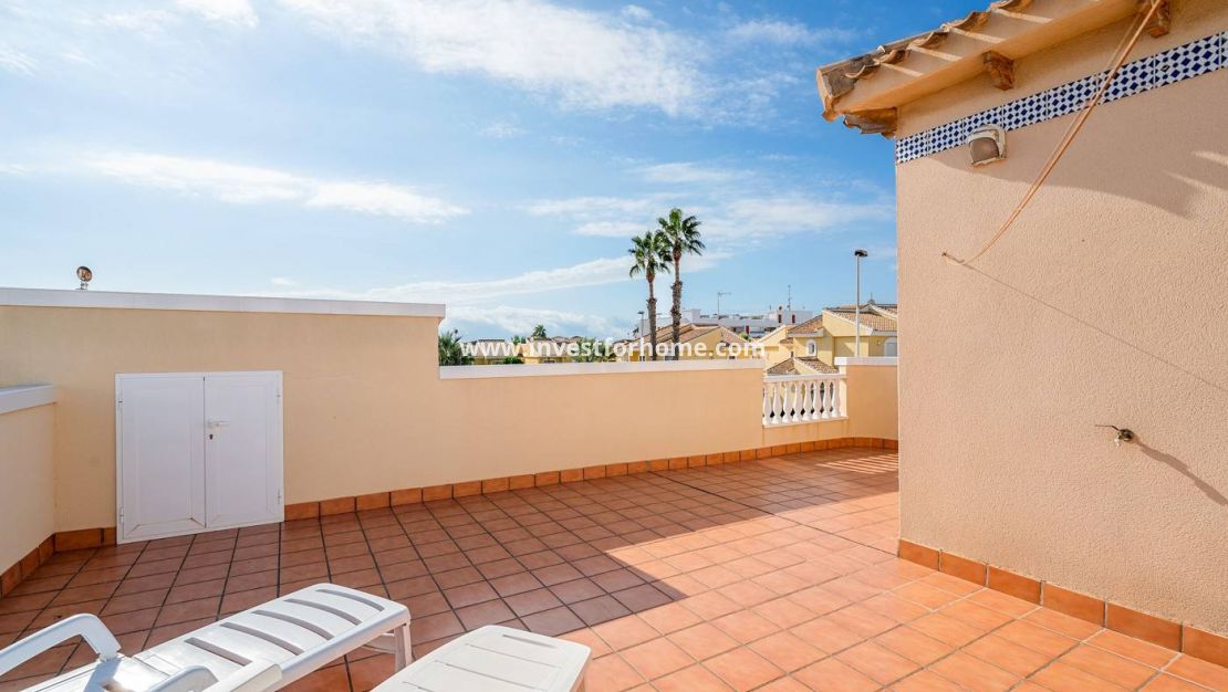 Sale - Villa - Orihuela Costa - Los Dolses