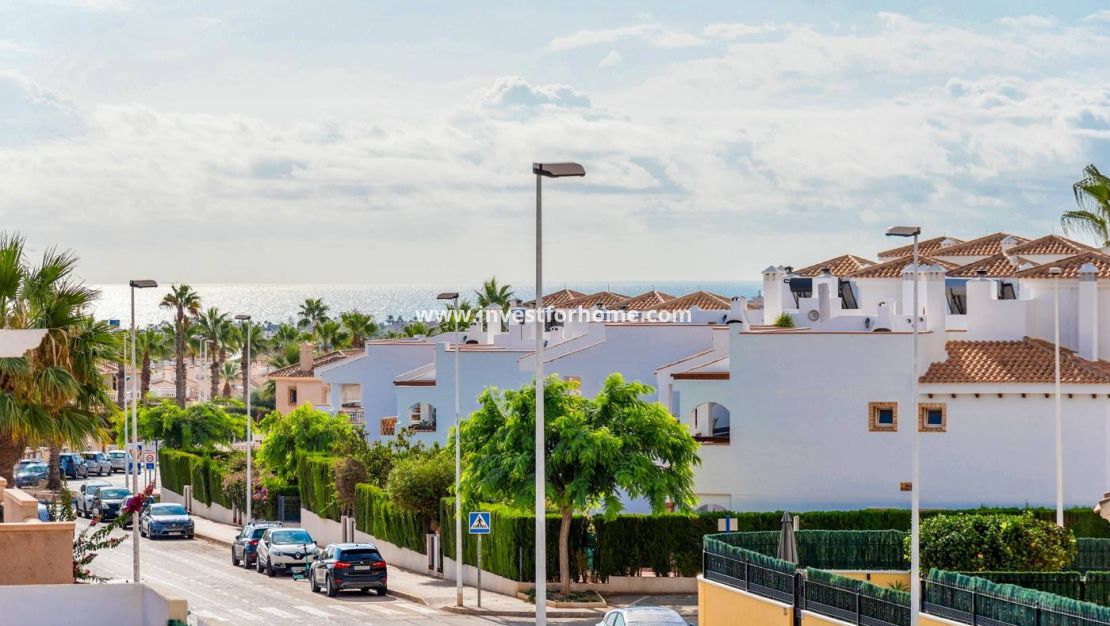 Sale - Villa - Orihuela Costa - Los Dolses