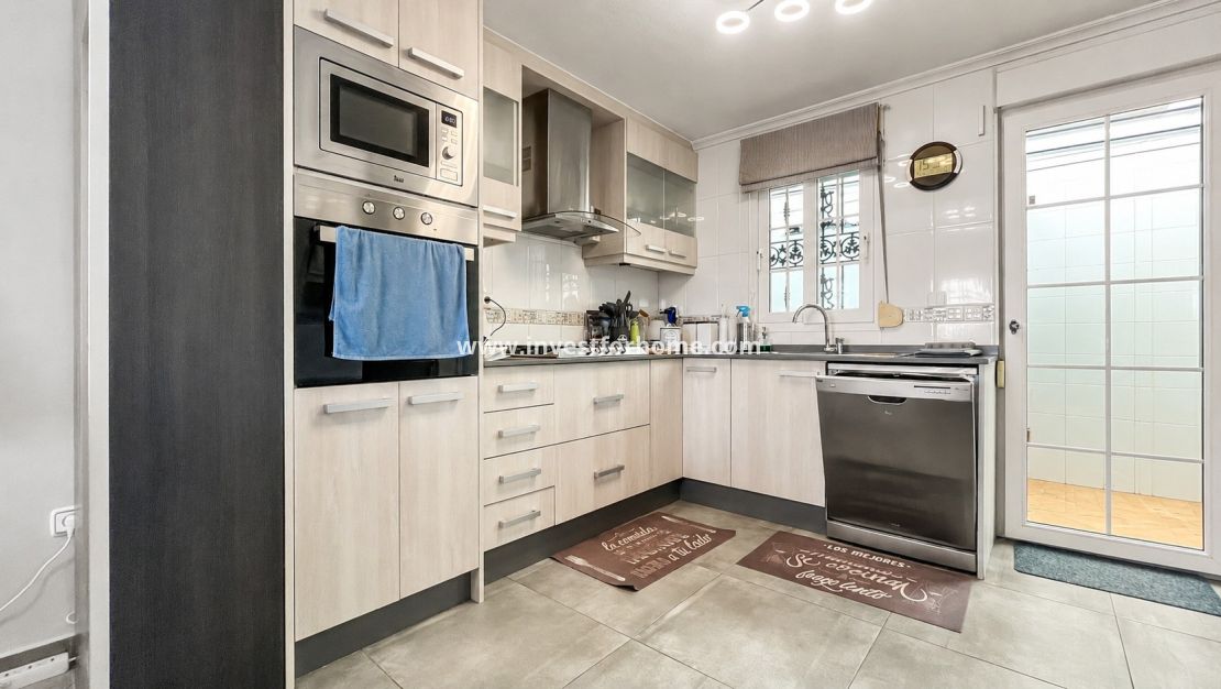 Sale - Villa - Orihuela Costa - Los Dolses