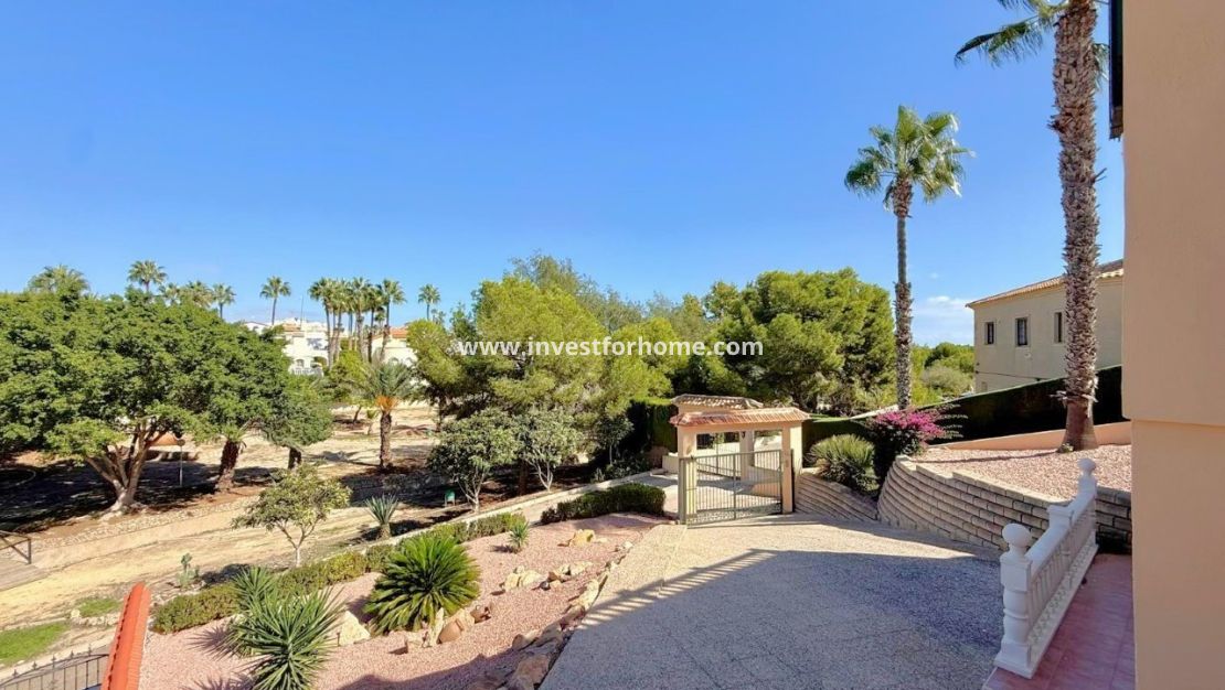 Sale - Villa - Orihuela Costa - Los Dolses