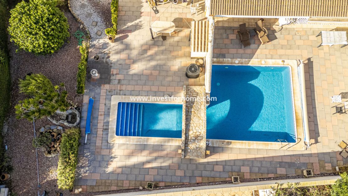 Sale - Villa - Orihuela Costa - Orihuela