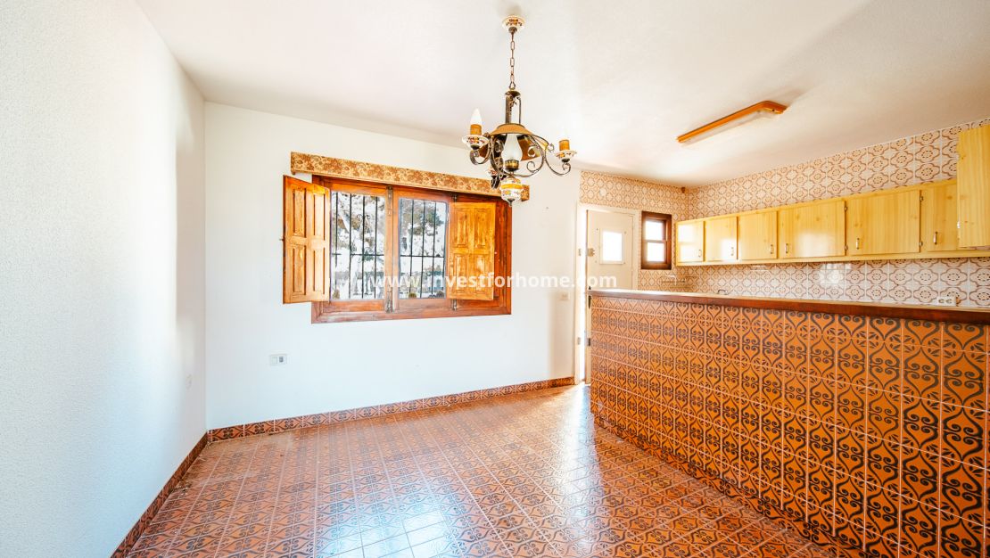 Sale - Villa - Orihuela Costa - Playa Flamenca