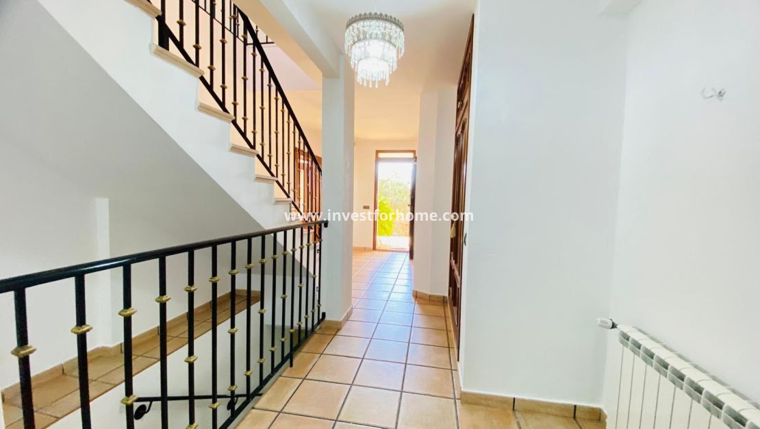 Sale - Villa - Orihuela Costa - Playa Flamenca